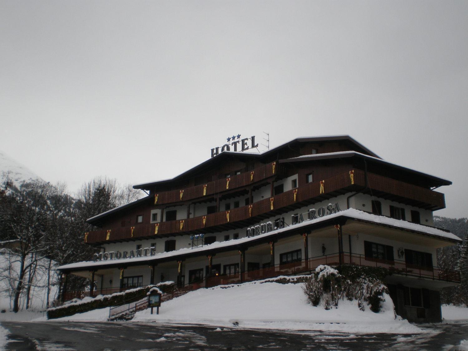 Hotel Residence La Rosa Castione della Presolana Exterior photo